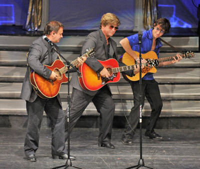 24K Gold - Family Music Show Featuring Elvis, 50-60's, Doo Wop, Country, Patriotic, Comedy, Special Costumes and Choreography, Light Show and High Energy!